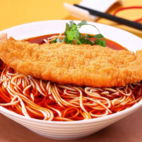 紫菜木耳菜鸡排面