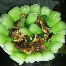 回甘香菇肉丝扒油菜