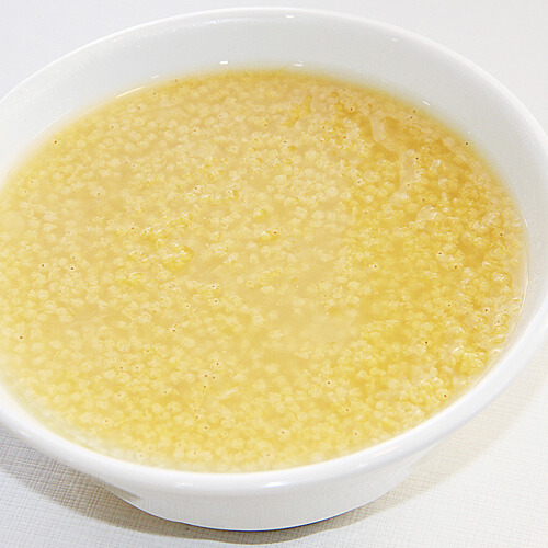 薏米雪梨小米粥