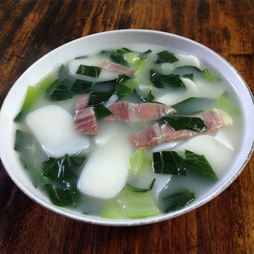 豆腐青菜汤年糕的做法步骤图,怎么做好吃