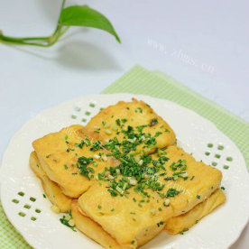 香葱煎柏杨豆腐干