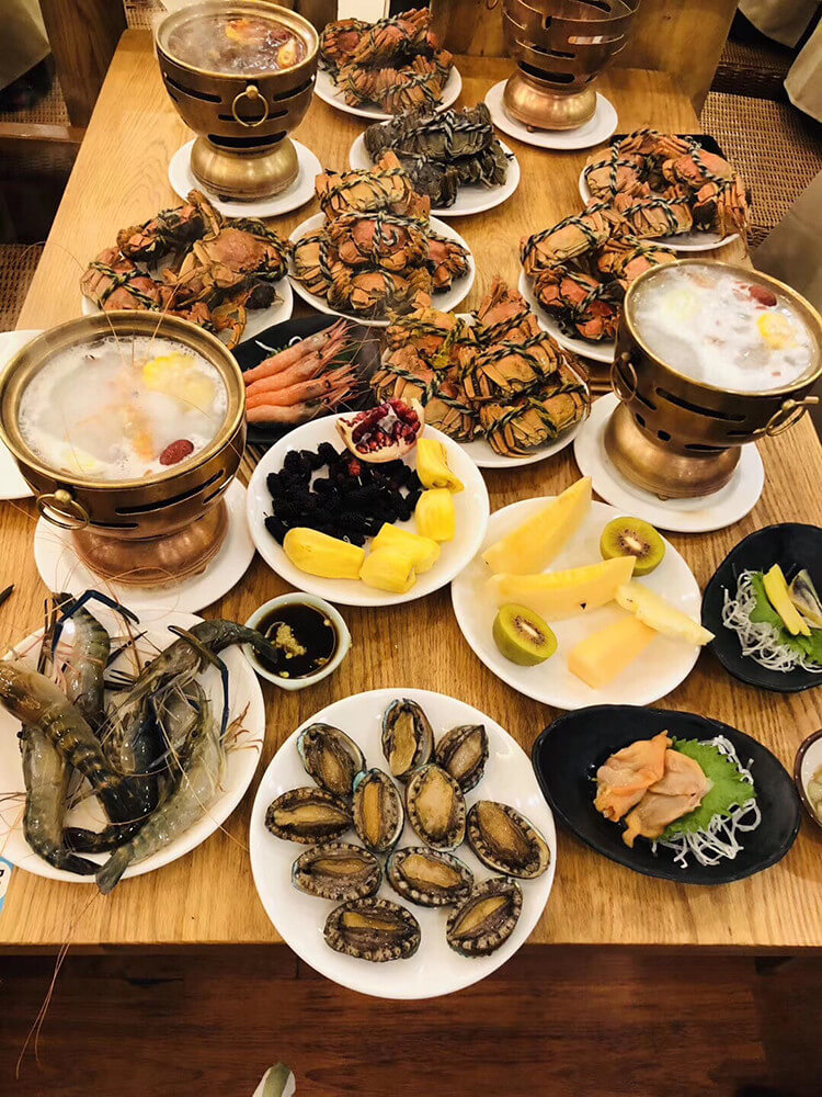 第六季自助餐厅,吃虾吃蟹吃鲍鱼,大量海鲜"口"不暇接!