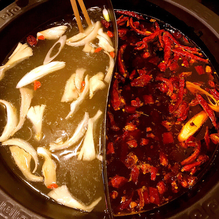 汾阳这家味道超正宗的重庆味火锅,牛油锅底香到爆