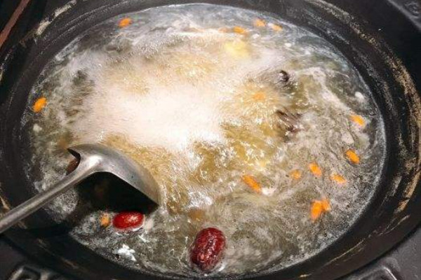 潮阿牛生鲜牛肉火锅品牌介绍图2 潮阿牛生鲜牛肉火锅品牌介绍图2