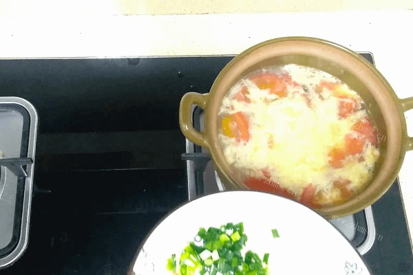 简单易上手，好吃的番茄鸡蛋汤的做法第七步