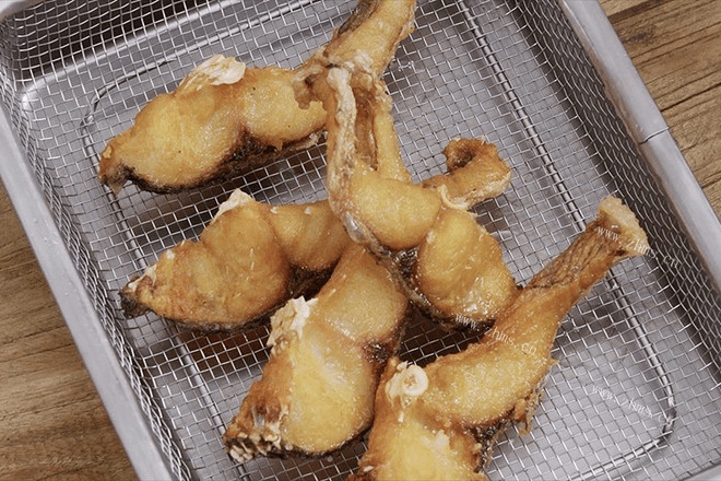 上海熏鱼怎么做好吃又简单，学会这技巧，开店火一家第五步