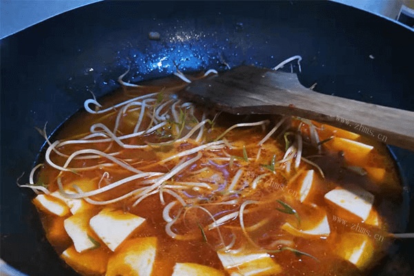 教你做简易版韩式大酱汤，在家就能轻松get异国美味第九步
