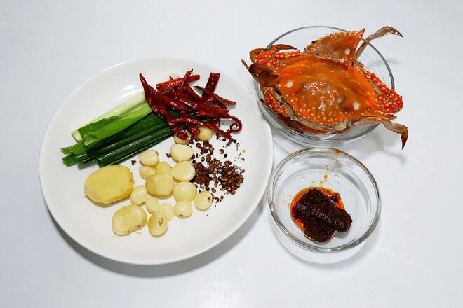麻麻辣辣的香辣蟹，在夏天非常爽口第一步