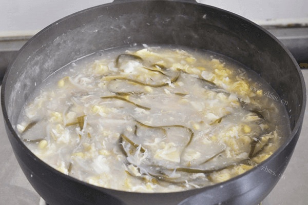 又嫩又爽口的鸡汤豆腐脑的制作方法第六步