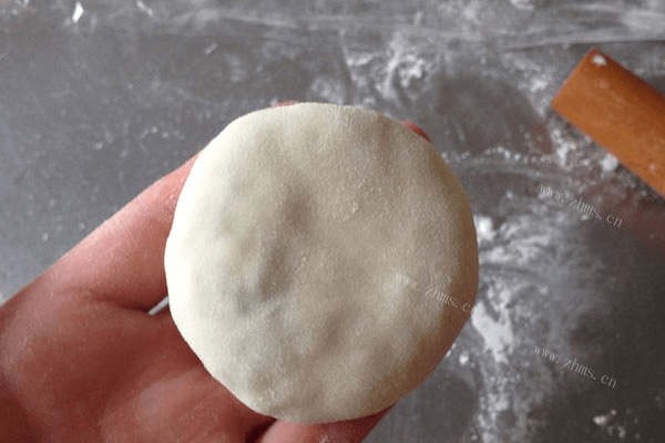 韭菜鸡蛋月饼怎么做？让你用做馅饼的方法做出美味的月饼！第十步