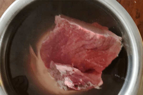 家常自制版红烧牛肉，吃面再也不吃康师傅第一步