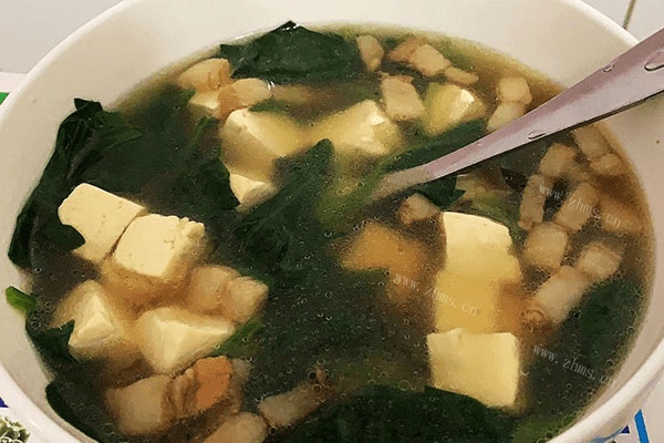 菠菜豆腐汤这样做，还怕没胃口吃饭吗第七步