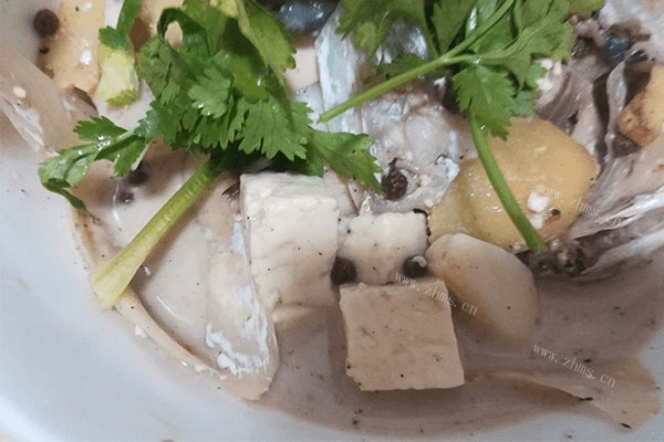 鲜味超浓的豆腐鱼头汤，可以不吃鱼头但汤一定要喝光第七步