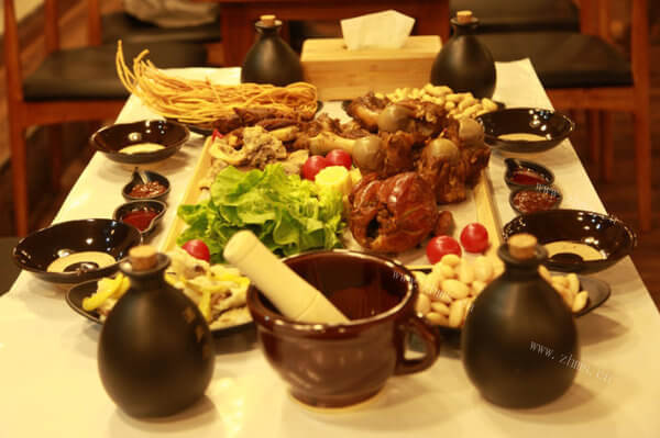 逍遥狮子酒肉店
