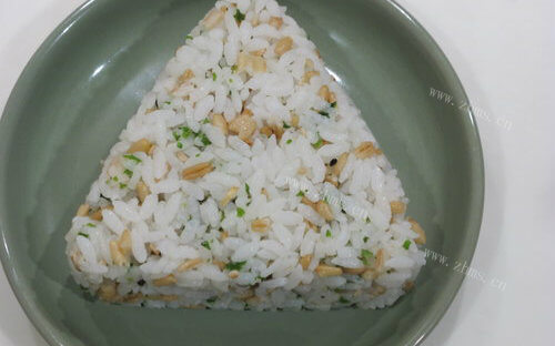 吃获饭团烧