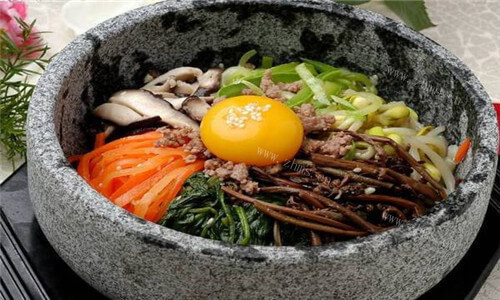 英玉石锅拌饭