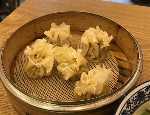 高奶奶馄饨铺