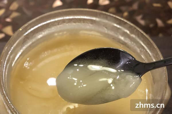 喝百香果柠檬蜂蜜水可以变白吗？