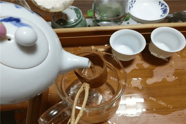 香飘十里的桂花茶的做法，来上一杯暖暖的很贴心第三步