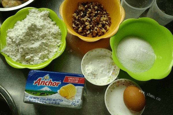 教你在家做核桃饼，香香脆脆甜而不腻第一步