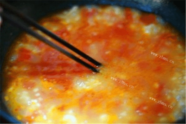 鸡蛋疙瘩汤的做法：西红柿鸡蛋疙瘩汤第八步