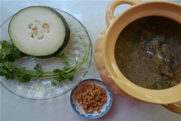 海米冬瓜汤的做法香喷喷的，超级美味哦第一步