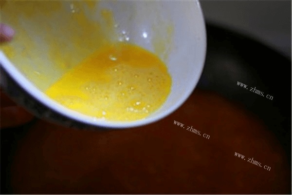 鸡蛋疙瘩汤的做法：西红柿鸡蛋疙瘩汤第九步