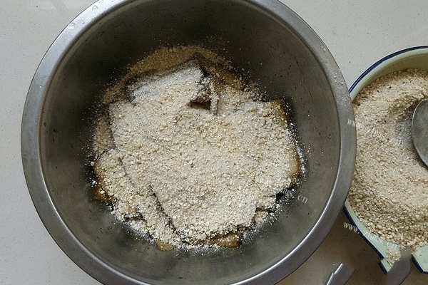 蒸肉米粉的做法，口口带汁的蒸肉肥而不腻，十分下饭第六步