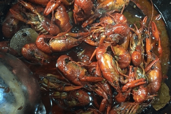 长沙老口子的最爱——正宗麻辣龙虾的做法，学会就能在家支个专属夜宵档口第七步