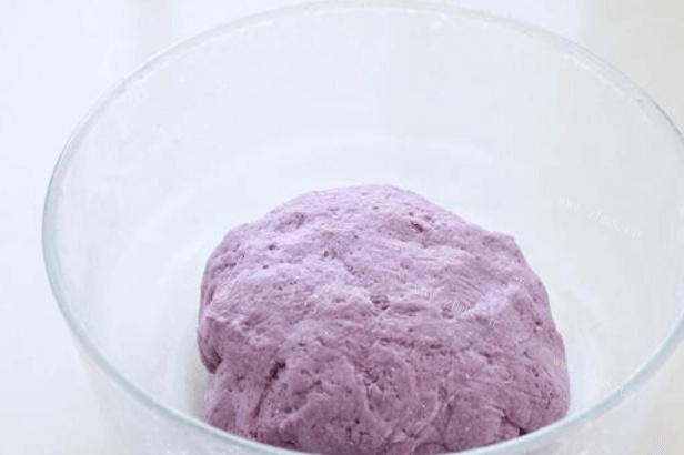 怎么做蔓越莓紫薯发糕，长相比甜品更甜美的中式糕点值得你学习第六步