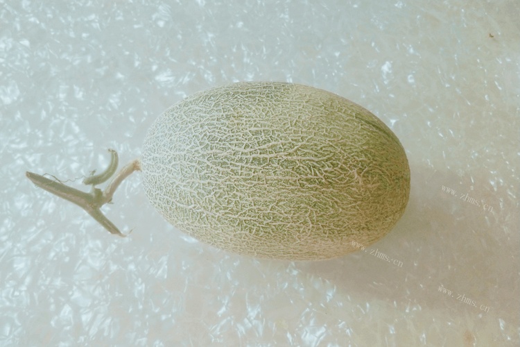 想买一点哈密瓜来吃，八六王哈密瓜和西州蜜瓜哪个好吃呢？