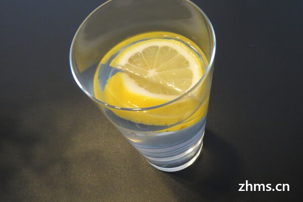 柠檬水作用，对于身体的好处