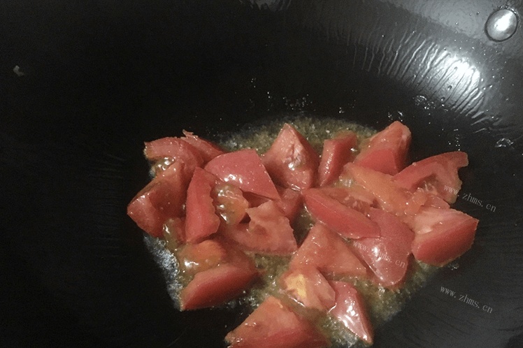家常菜番茄炒蛋制作，非常简单，几分钟就能做好第六步