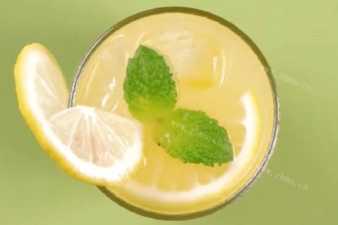 橙汁柠檬气泡水的做法第五步