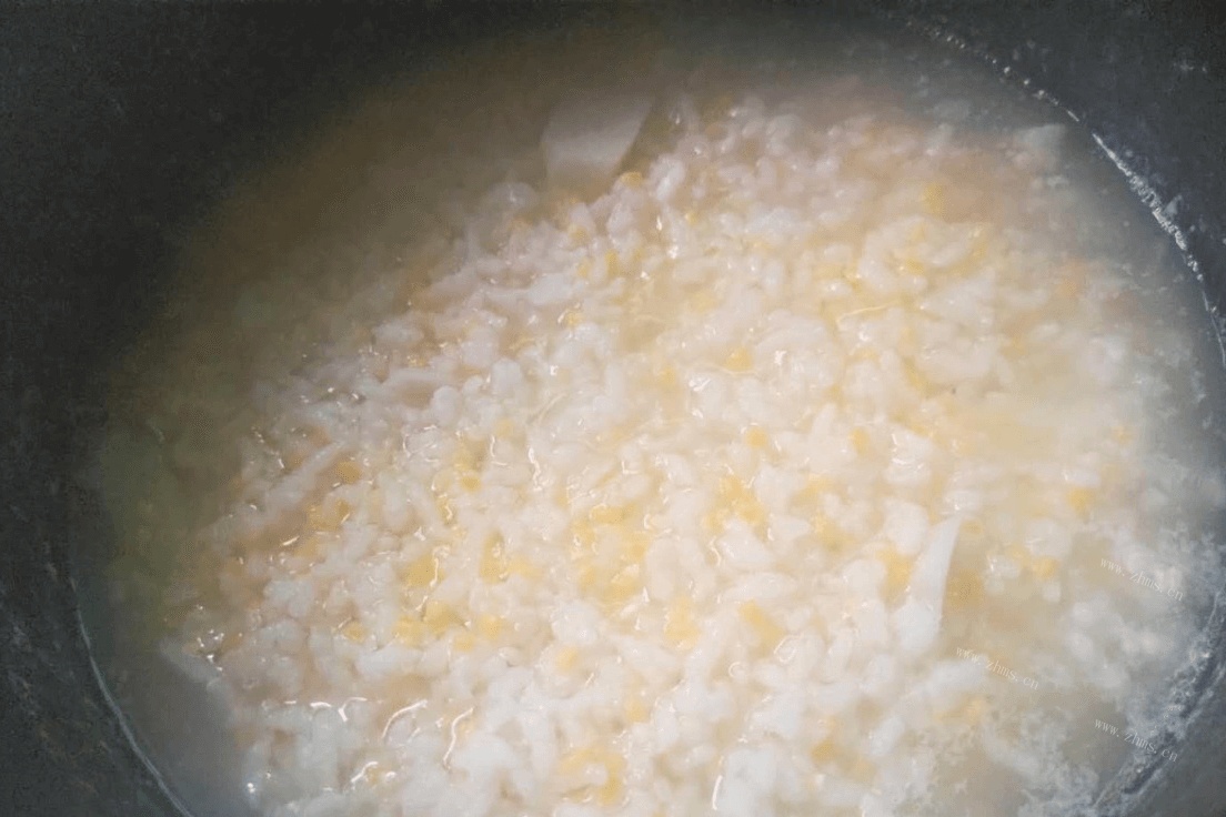 玉米碎山药粥——最养生的粥第六步
