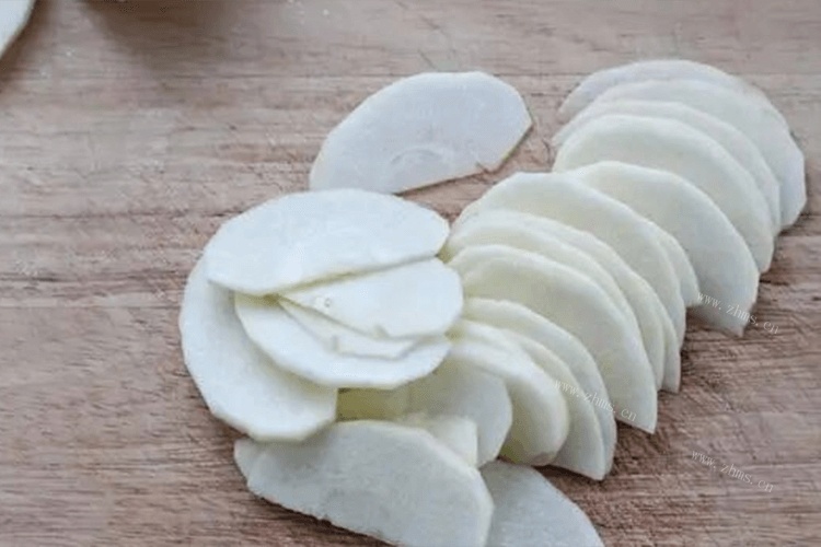 怎么做奶香苹果派第八步