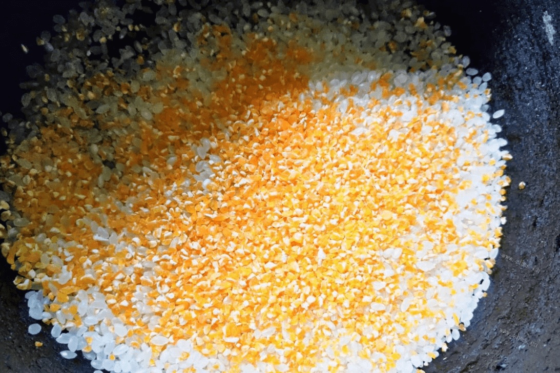 玉米碎山药粥——最养生的粥第一步