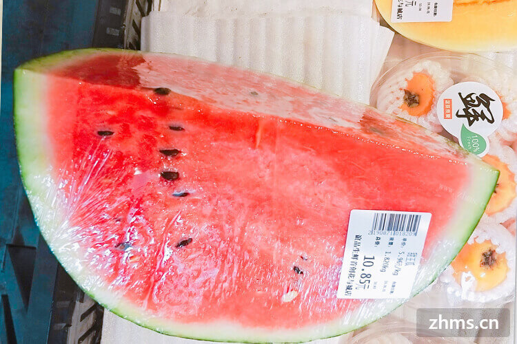 经常去水果市场挑西瓜，不知道买西瓜怎么才能挑到好西瓜呢