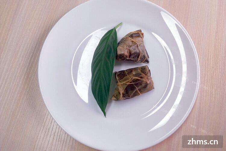 最近听说了粽子的新品种黑棕子，黑粽子是什么样的呢？