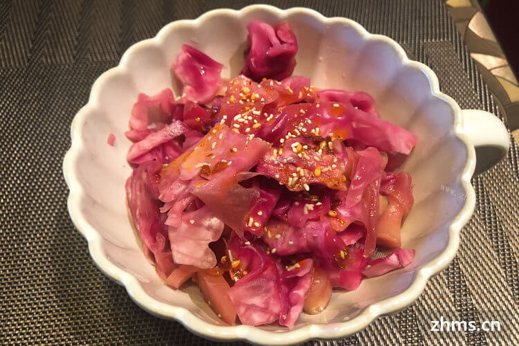 自己在家里做韩式萝卜泡菜求韩式萝卜泡菜的做法，求具体步骤？