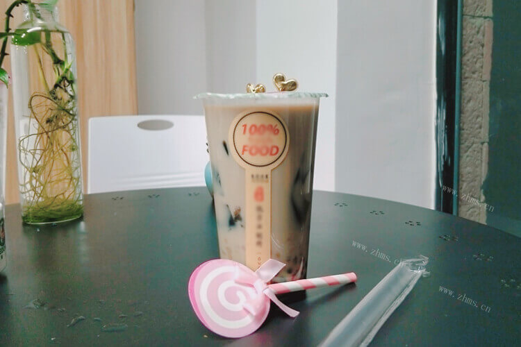 徐小包的奶茶总部在哪里呢，它的特色奶茶是什么呢？