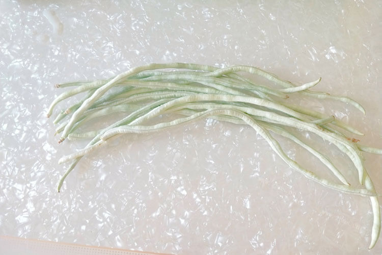 腌制酸豇豆要不要焯水，不焯水可以吗？