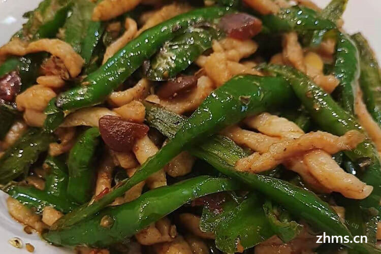 家常菜青椒肉丝很好吃，那青椒肉丝怎么做呢？
