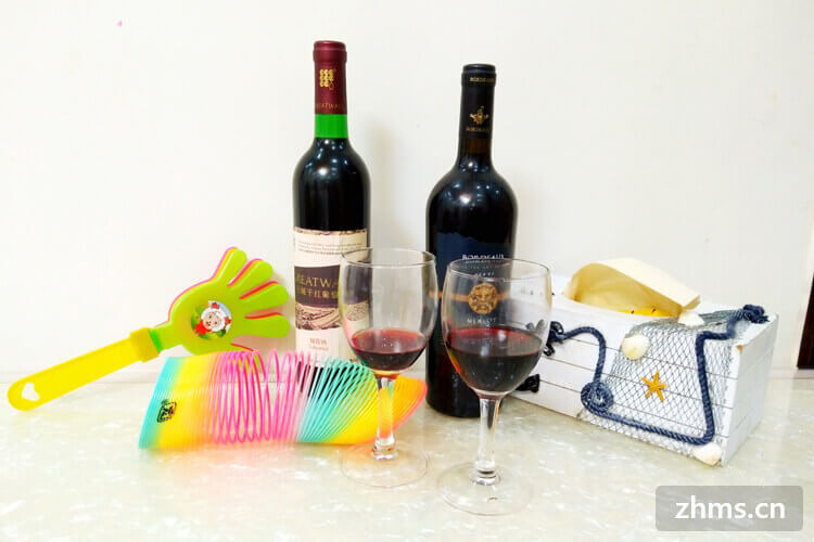 干红葡萄酒是品质上乘的红酒，干红葡萄酒怎么喝比较好呢？