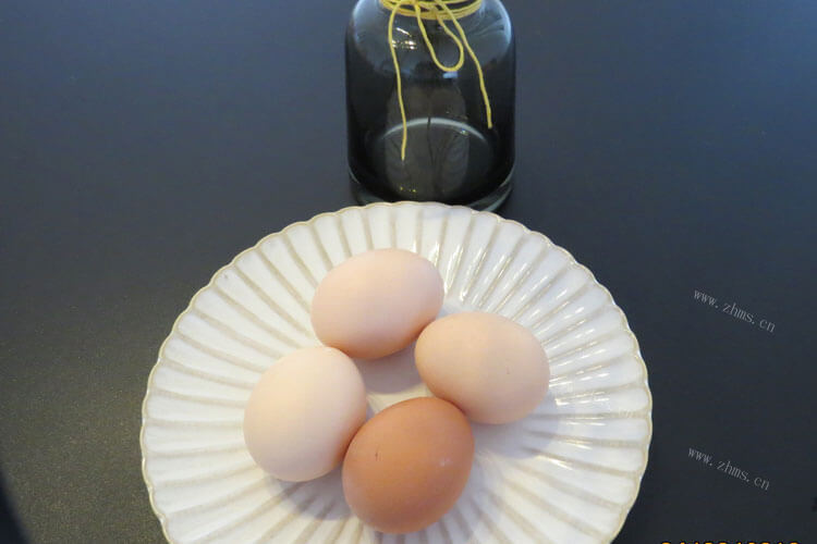我准备去做一些鸡蛋,如何判断鸡蛋是否煮熟?