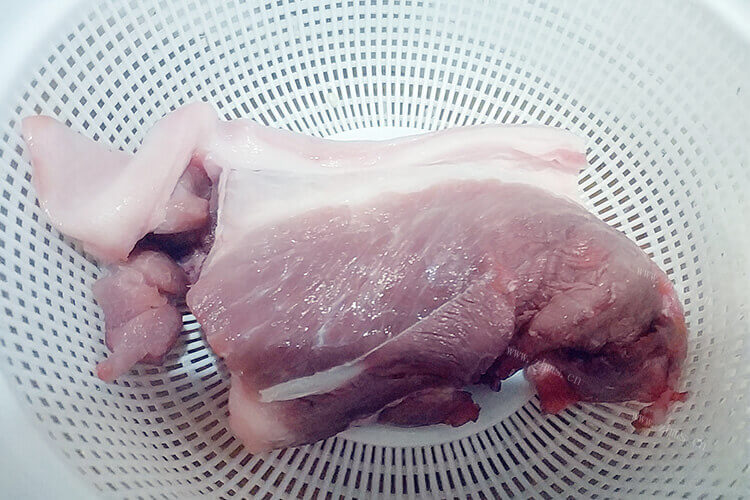 买了一点猪肉脯，请问猪肉脯保质期一般多久？