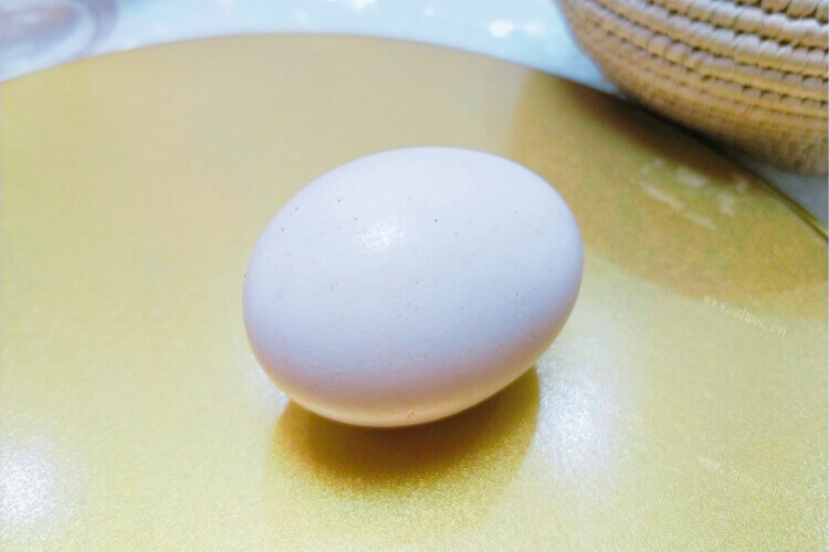 我买了鹌鹑蛋，芦丁鸡蛋和鹌鹑蛋哪个大呢？