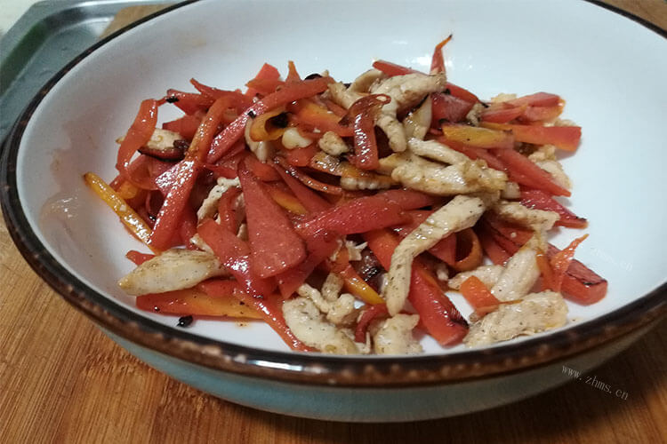 家常下饭的胡萝卜炒肉丝要这样做，营养和美味同时保留