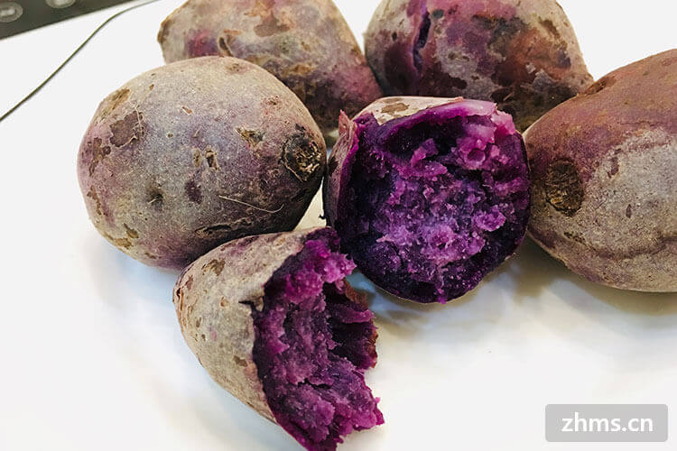 紫薯用水煮出来是什么颜色？