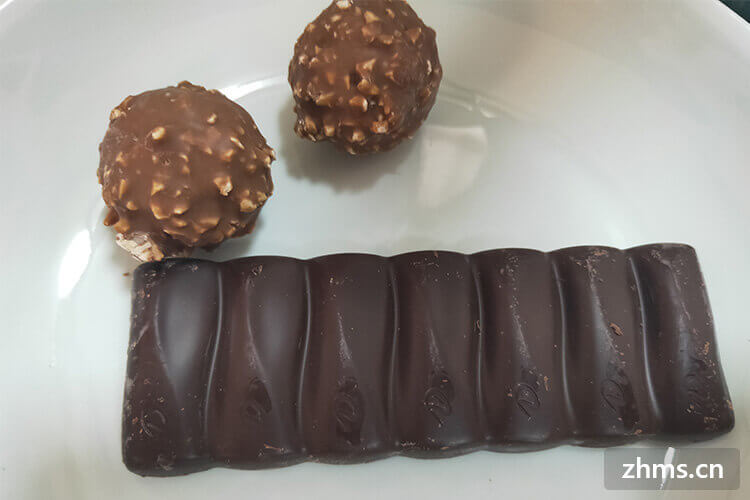 吃巧克力会胖吗？你知道，适当吃纯黑巧克力能够减肥哦！